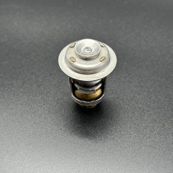 833072004 — 2
