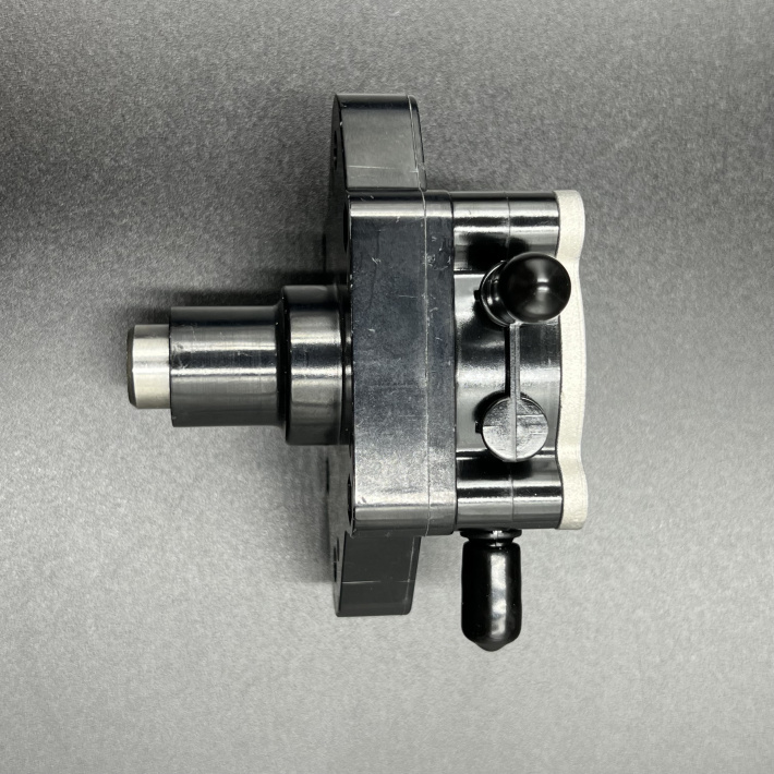 3H8-04000-4 — 3