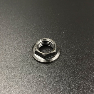 Гайка крепления пиньона Yamaha 20-30, F20-25 (Sinera) картинка