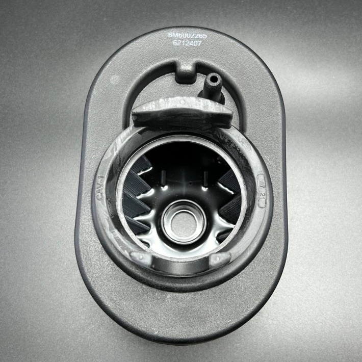 8M0082911 — 3