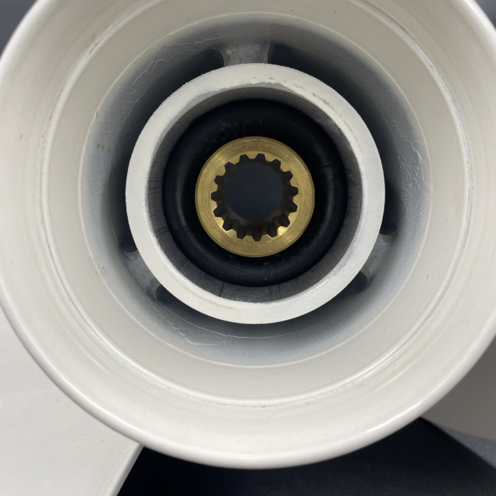Гребной винт Yamaha 60-140, F70-F130 (D) Sema (3x14x23) (Polastorm) 4231-3140-23