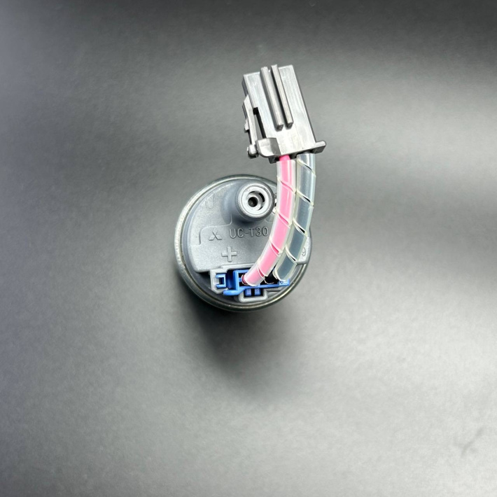 880889T01 — 2