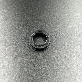 Уплотнение гидроподъемника Yamaha 55-90 (RT) картинка