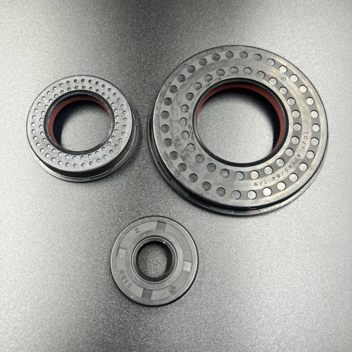 09-711282 — 3