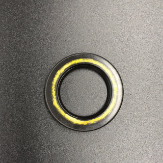 Сальник Yamaha (93101-25018) (25x38x6) (Yamaha) картинка