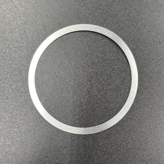 Шайба регулировочная Yamaha 60-90, F40-100 (0.10mm) (Yamaha) картинка