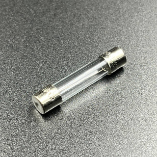 Предохранитель Yamaha 4-250, F8-20 (20A) (WUHU) картинка