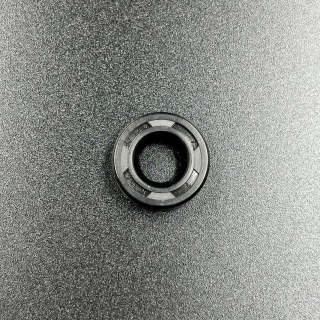Сальник Yamaha (93101-10M25; 93102-10800) (10.8x21x7) (Omax) картинка