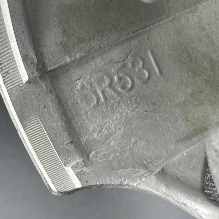6R5-11631-01-KIT — 7