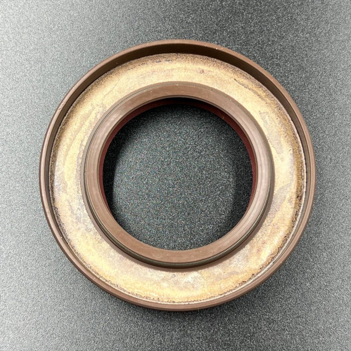 3852272 — 2