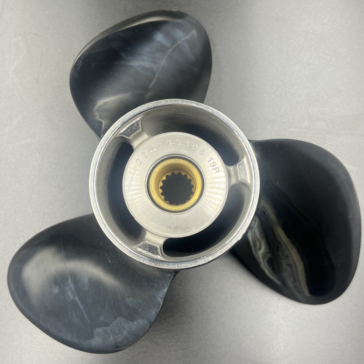 2 Гребной винт Yamaha 60-140, F70-F130  Stella Plus (3x13 1/2x19) (Сталь) (Polastorm) 4929-3135-19