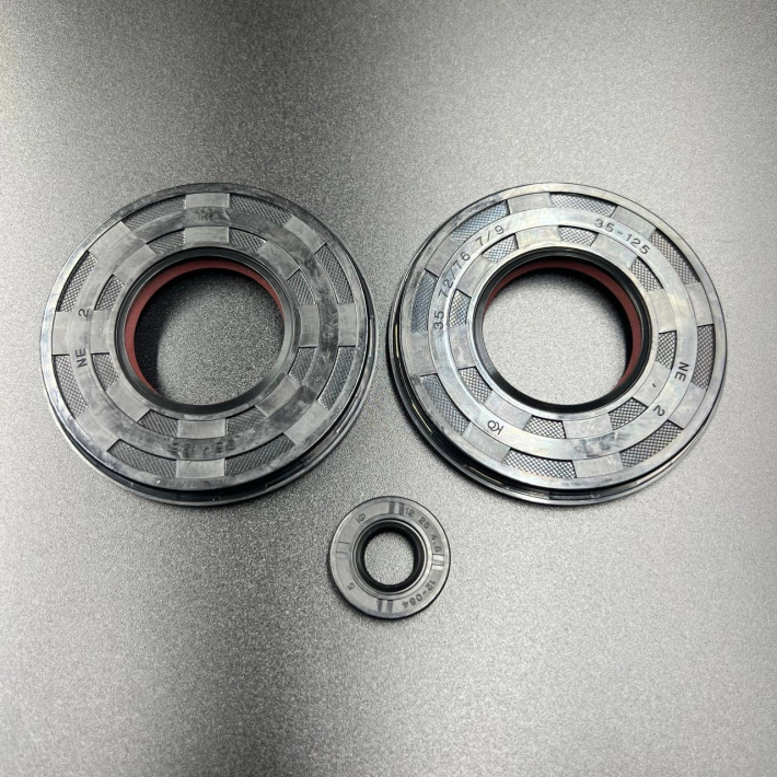 09-711297 — 3