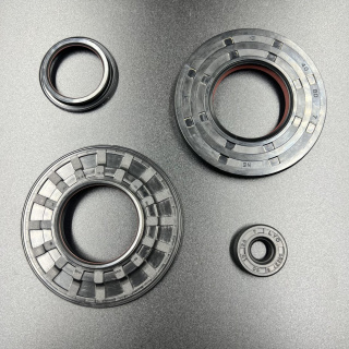 Комплект сальников коленвала BRP Ski-Doo (4 шт.) картинка