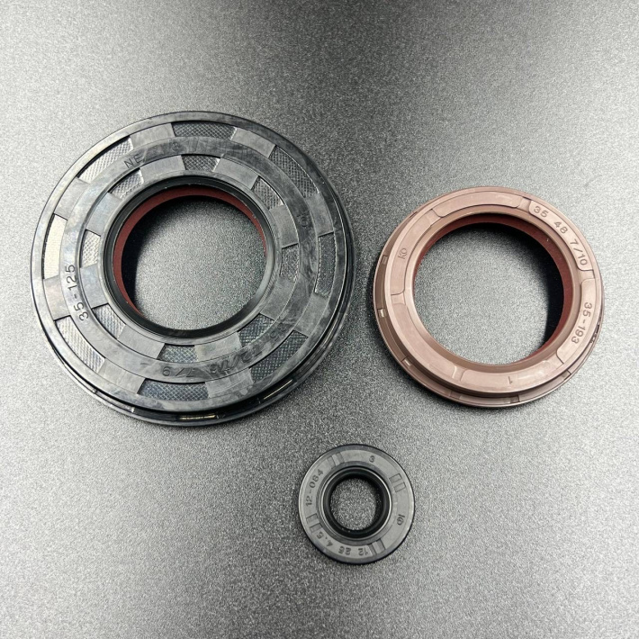 09-711332 — 5
