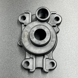 Корпус помпы охлаждения Yamaha 40-50, F40-60 (Omax) картинка