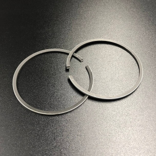 Кольца поршневые, комплект на один поршень Yamaha 25-30 Old (STD) (689-11603-00) (Omax) картинка
