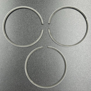 Кольца поршневые, комплект на один поршень Yamaha 40-50 (STD) (3Ring) (Omax) картинка
