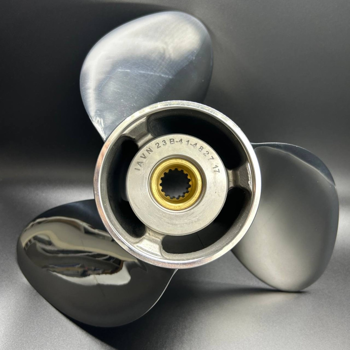 Гребной винт Yamaha 60-140, F70-F130 Stella Plus (3x13 1/2x17) (Сталь) (Polastorm) 4929-3135-17