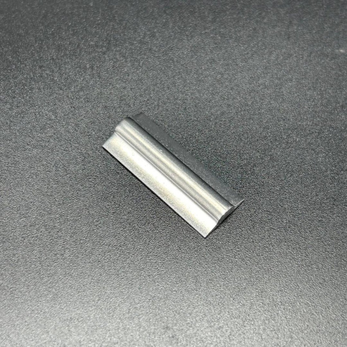 28-8M0032833 — 1
