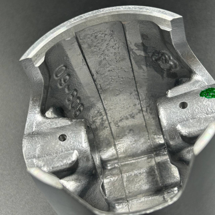 8R6-11636-00 — 4