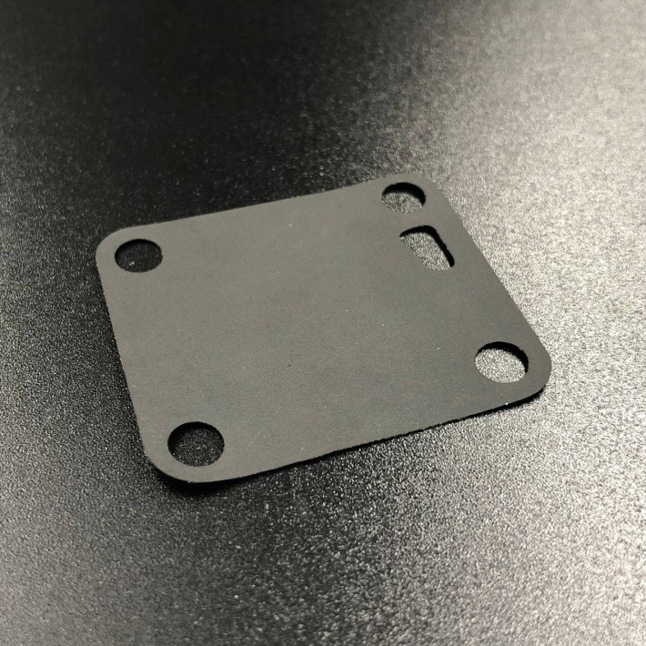 3C8-04005-0 — 1