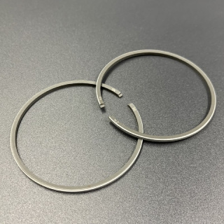 Кольца поршневые, комплект на один поршень Suzuki DT9.9-15 (толщина 2mm) (0.50mm) (Sinera) картинка