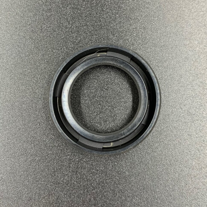 1 Сальник Yamaha (93101-25M57) (23x35.5x6) (Yamaha) (RAC)