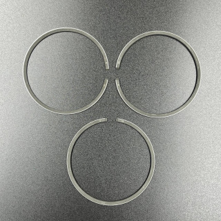 Кольца поршневые, комплект на один поршень Yamaha 40-50 (0.50mm) (3Ring) (Omax) картинка