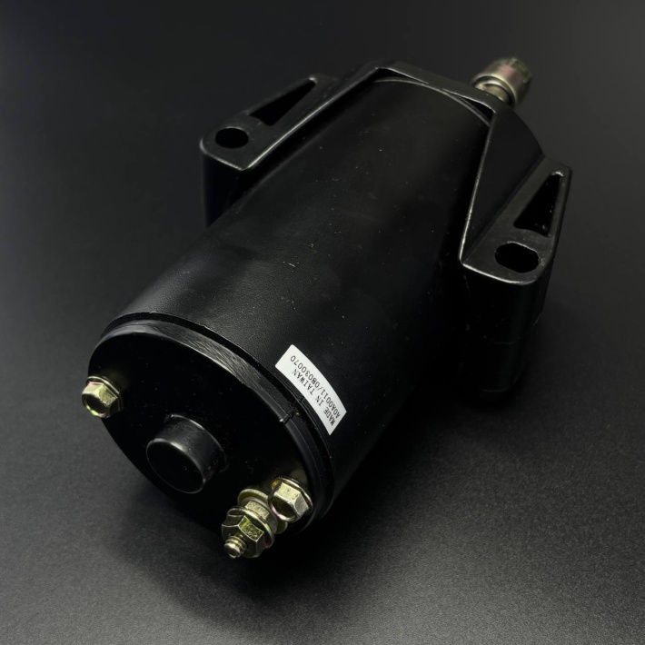 8M0033984 — 4