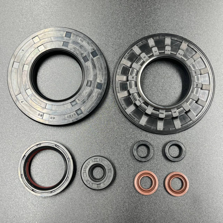 09-711303 — 3