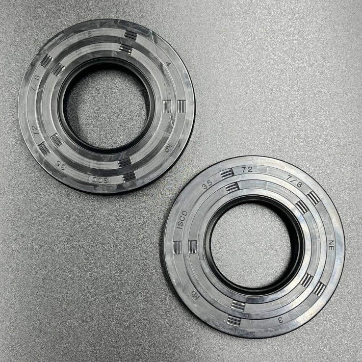09-711277 — 2