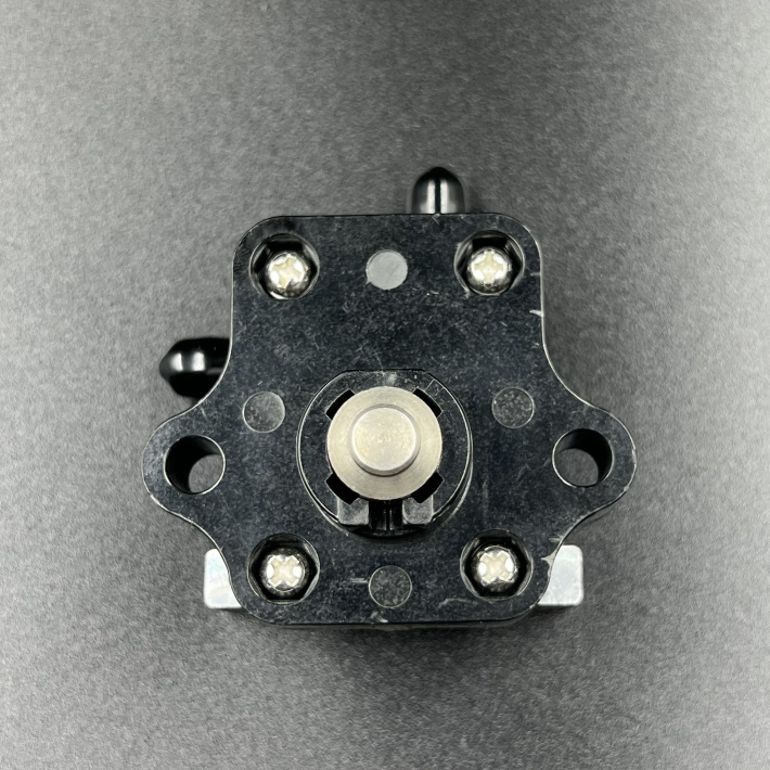 3H6-04000-4 — 3