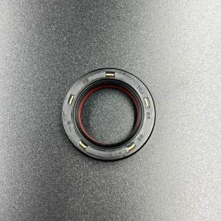 Сальник коленвала Yamaha 20-25N (6L2) (24.8x38x7) (Osaka) картинка