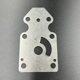 Пластина помпы охлаждения Yamaha 9.9-15, F9.9-15 (YUELANG) картинка