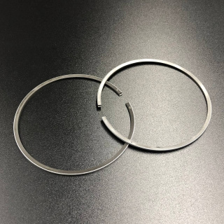 Кольца поршневые, комплект на один поршень Yamaha 115-250 (0.50mm) (Omax) картинка