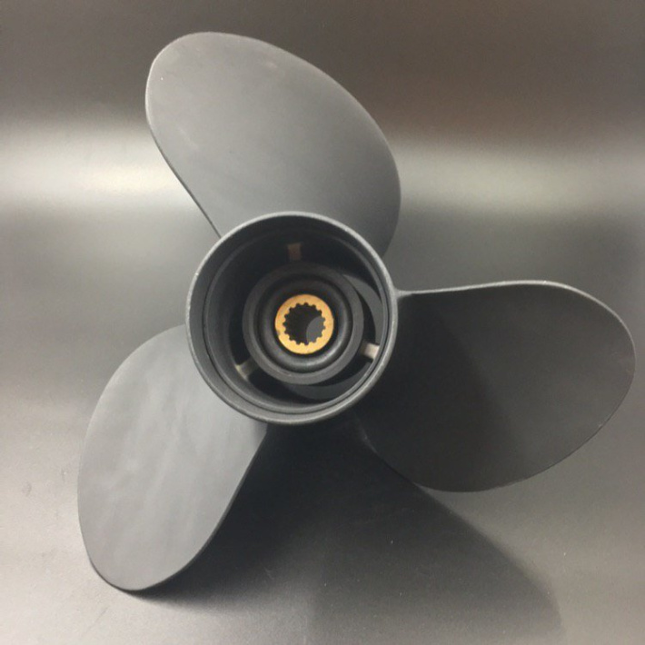 Гребной винт Suzuki DF90-140, DF70A-140A, DF100B Sema (3x13-3/4x17) (Polastorm) 4237-3134-17 (58100-90J01-019-PS)