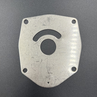 Пластина помпы охлаждения Honda/Mercury 75-90 (Honda) картинка