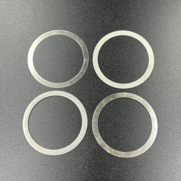 805627A1 — 1