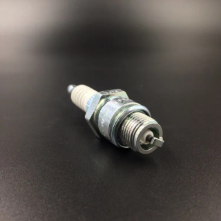 Свеча зажигания 7204 BR8HS-10 (NGK) картинка