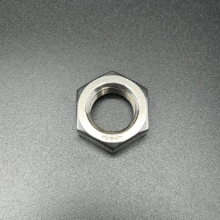 Гайка стальная диам. 15 мм NUT (Quicksilver) картинка
