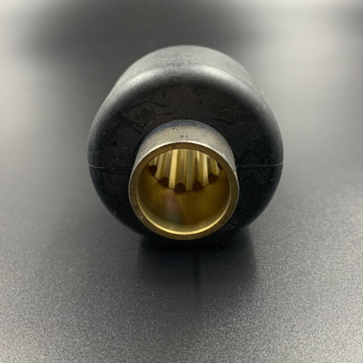 Втулка гребного винта резиновая Yamaha 40-55, F30-60 (Omax) 663-45981-00