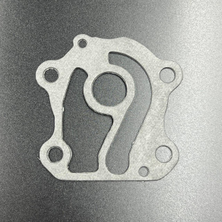 Прокладка под пластину помпы охлаждения Yamaha 25-70; F40-60 (Omax) картинка