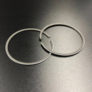 Кольца поршневые, комплект на один поршень Yamaha 55, 75-90 (0.25mm) (Omax) картинка