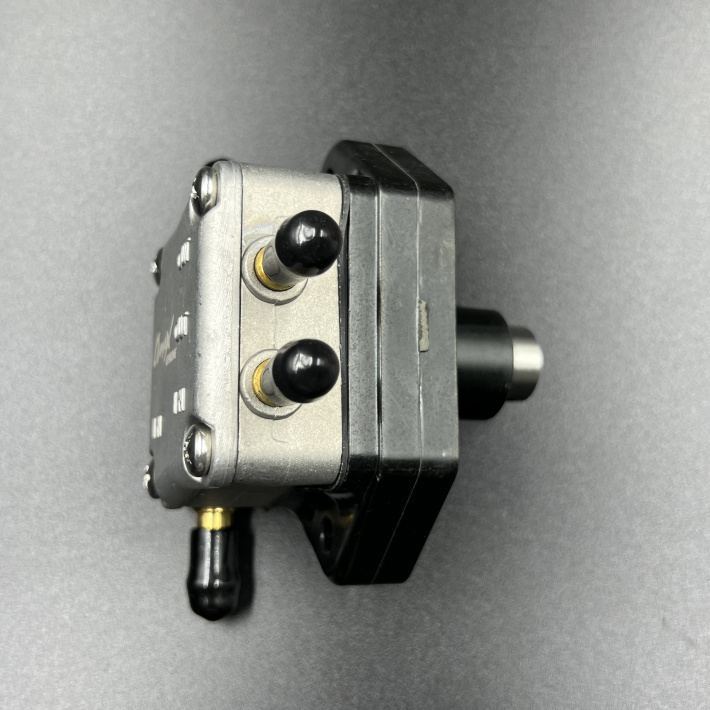 881862T07 — 3