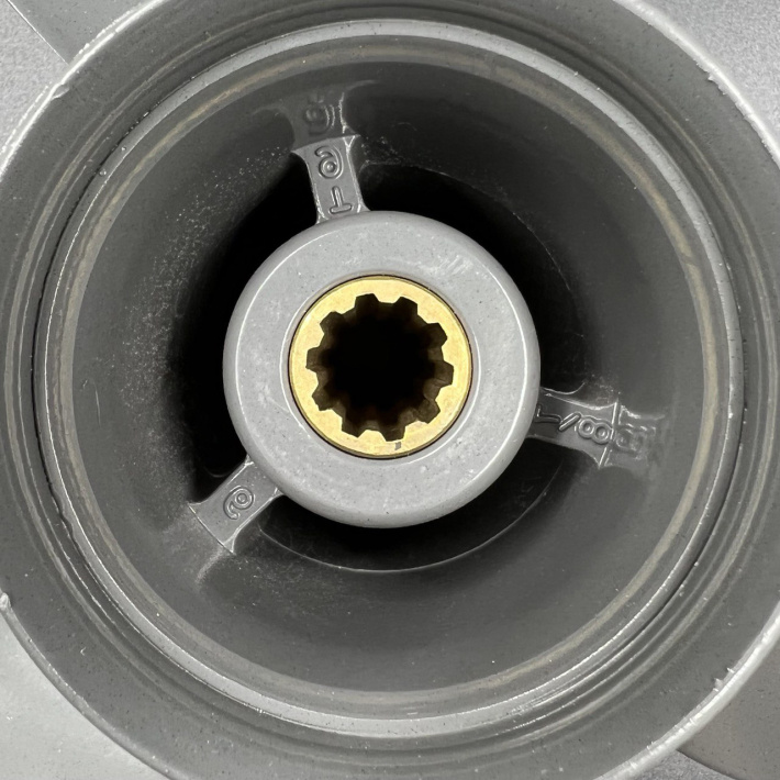 Гребной винт Honda BF25-BF30 (3x9.8x9). 58130-ZW2-F9-K