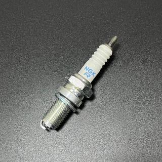 Свеча зажигания NGK DR8EA картинка